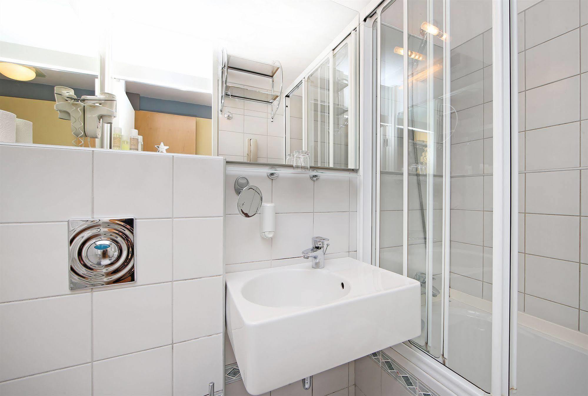 Hotel Grosuplje Extérieur photo