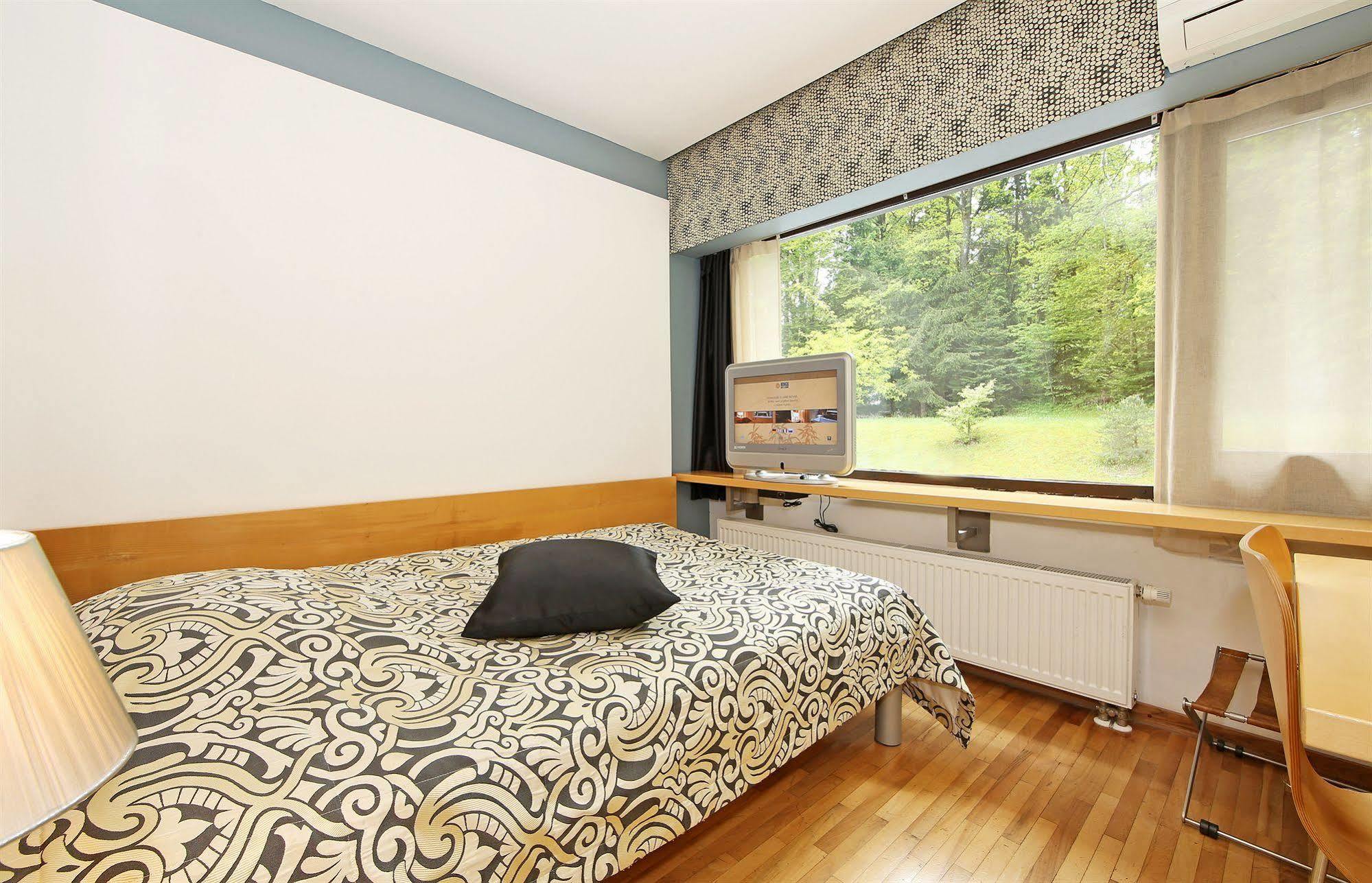 Hotel Grosuplje Extérieur photo